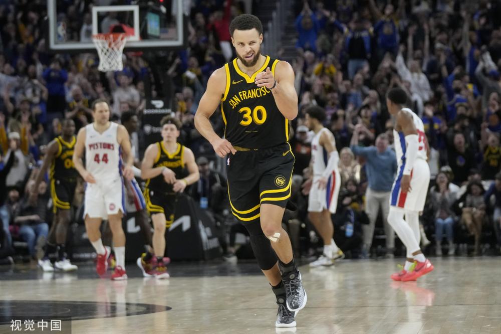 位备受瞩目 位备受瞩目